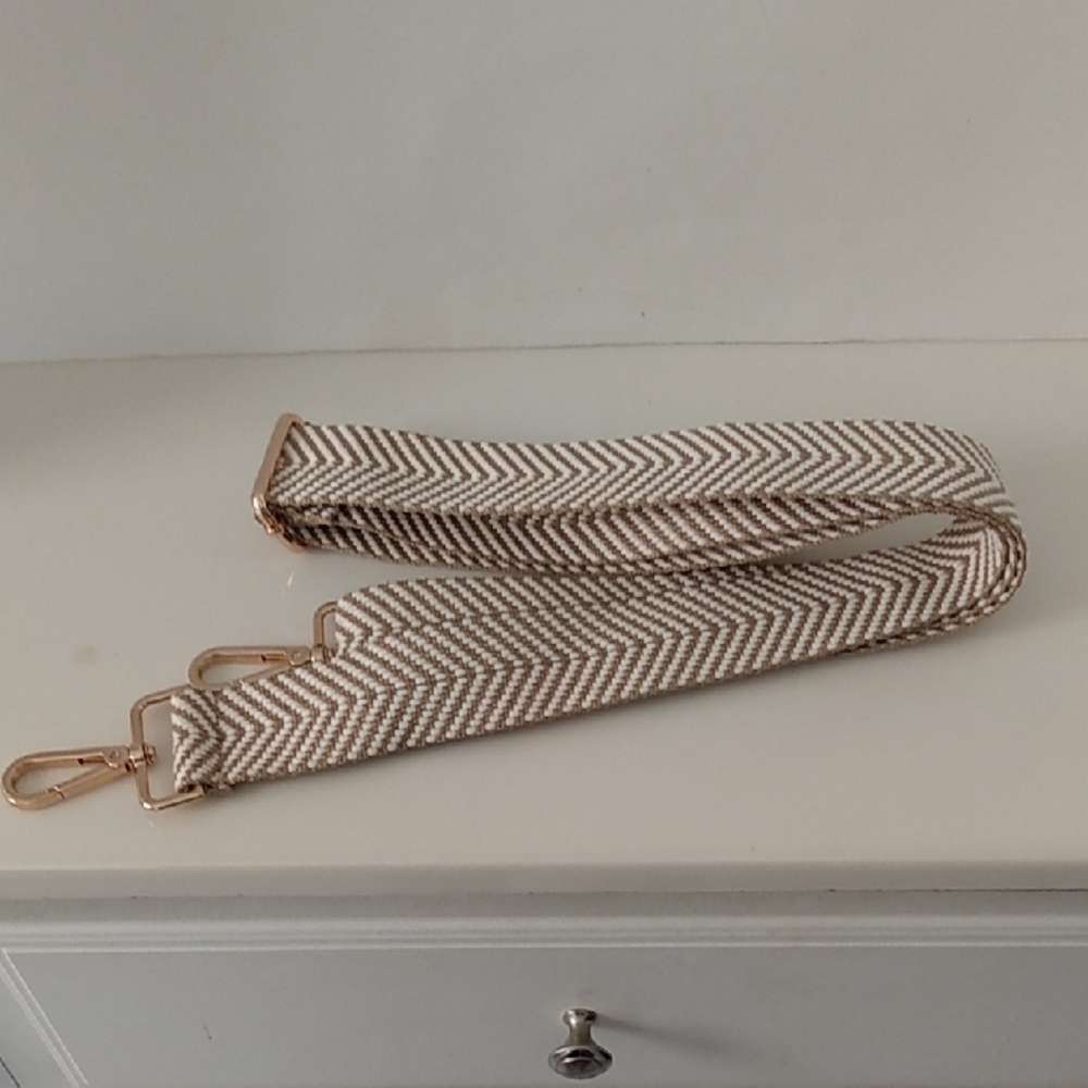Elegant Adjustable Zig Zag Chevron Purse Guitar Bag Strap